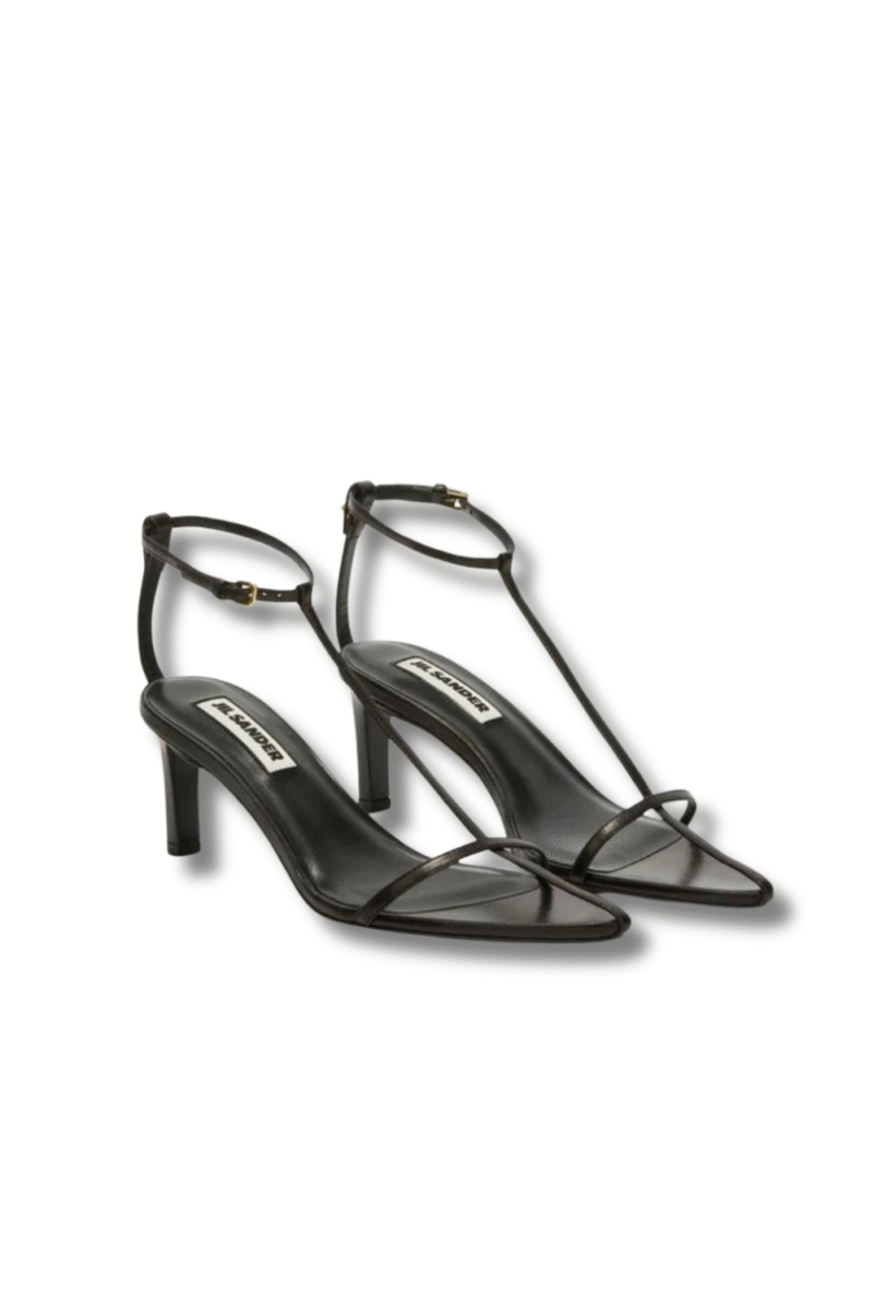 Sandales noires Jil Sander à petit talon fin pour look chic femme et tenue élégante minimaliste